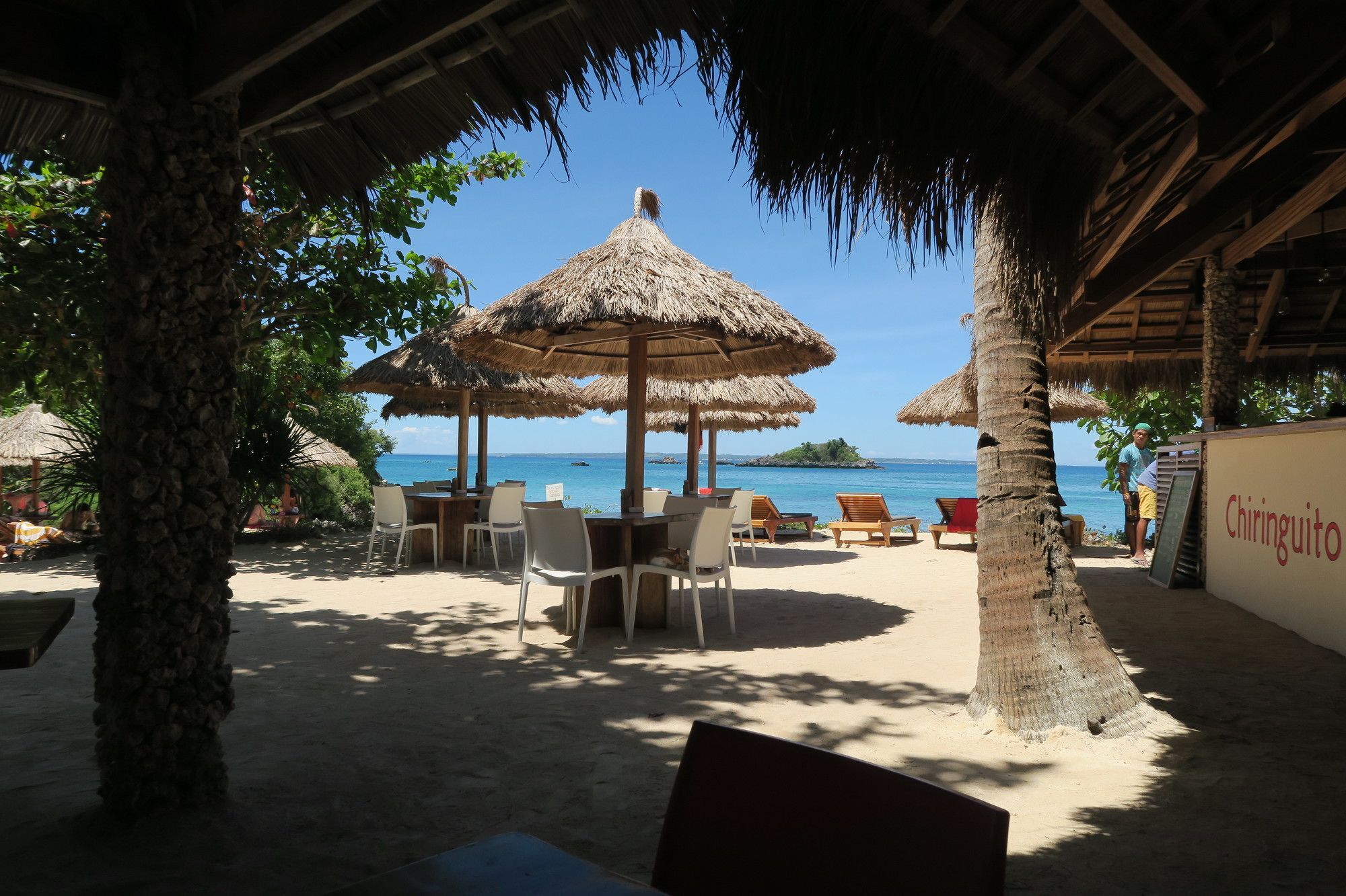 Tepanee Beach Resort Logon Luaran gambar